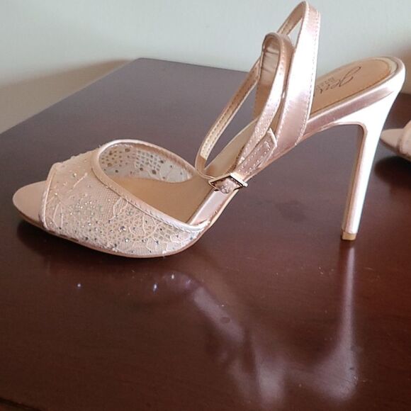 NWOT Badgley Mischka-Jewelry, Justina Heels Size 7.5 - Picture 7 of 10